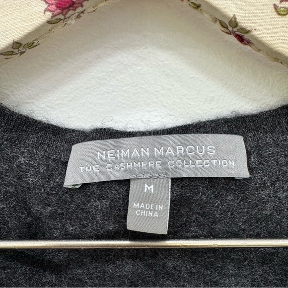 Neiman Marcus 100% Cashmere Sleeveless Gray Sweater Knit Tank Women’s Medium - Picture 4 of 4